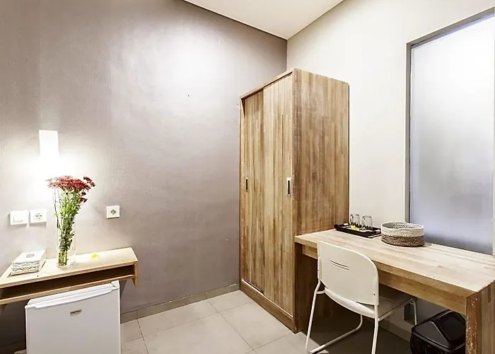 Kuta Beach Hotel 3*