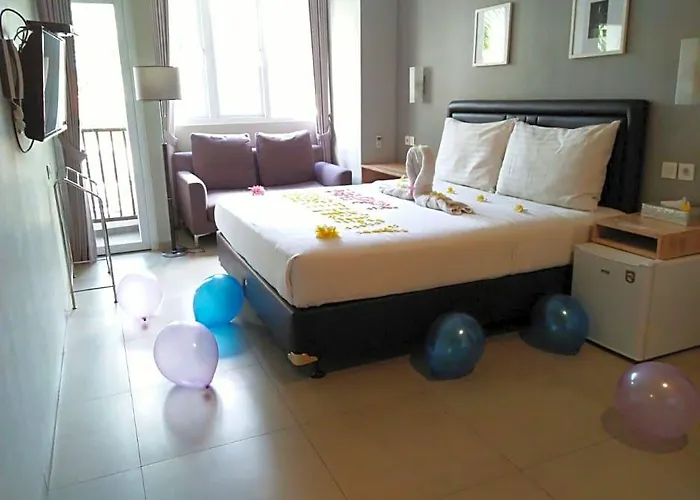 Kuta Beach 3*